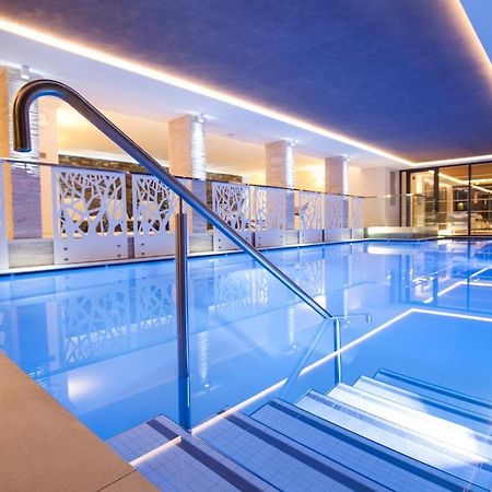 Hotel Europeo Alpine Charme & Wellness Пинцоло Екстериор снимка