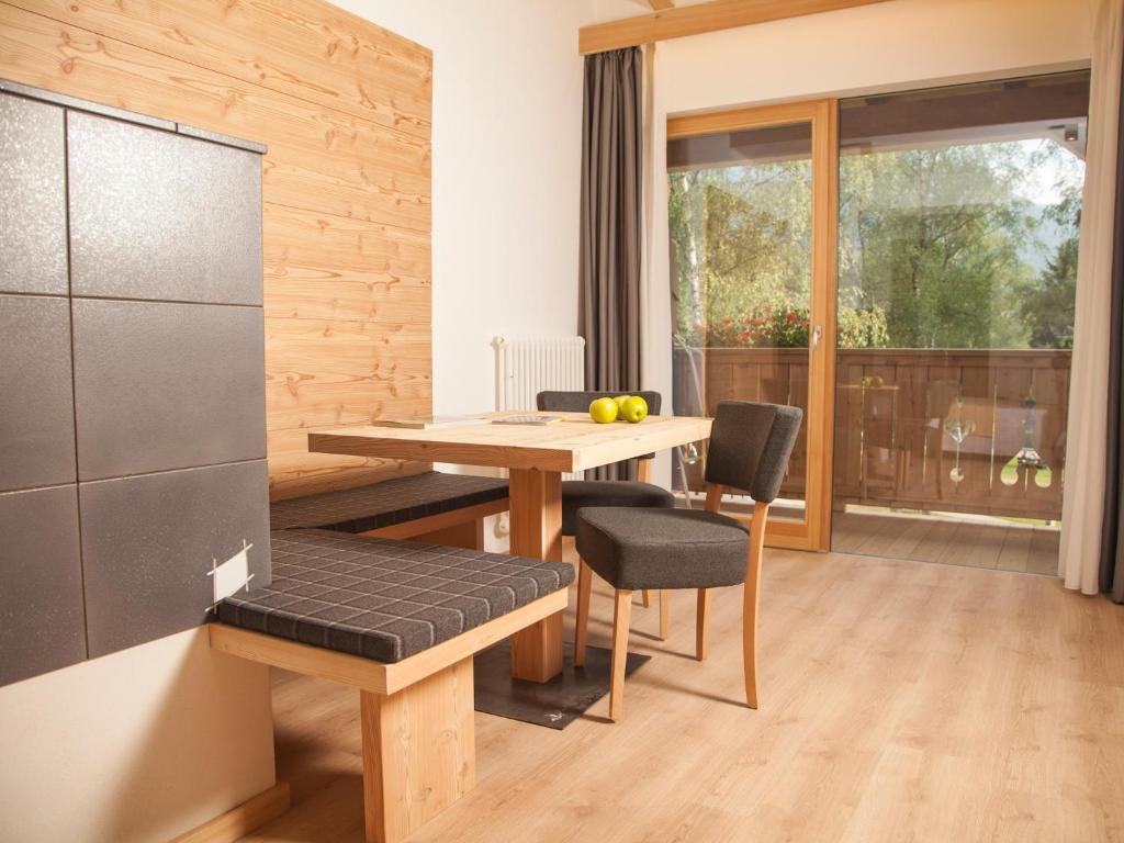 Hotel Europeo Alpine Charme & Wellness Пинцоло Стая снимка