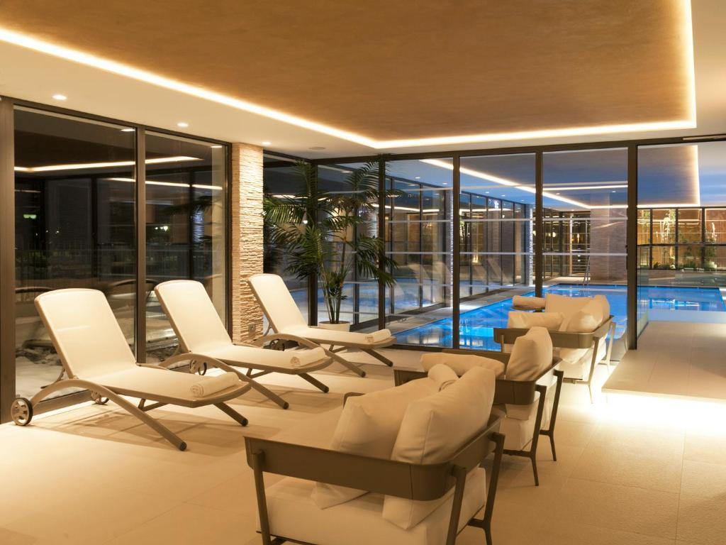 Hotel Europeo Alpine Charme & Wellness Пинцоло Екстериор снимка