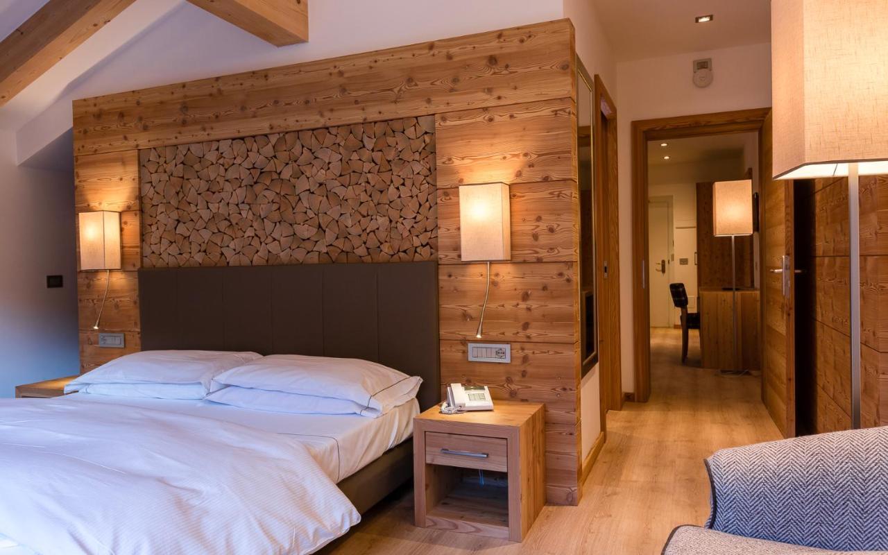 Hotel Europeo Alpine Charme & Wellness Пинцоло Екстериор снимка